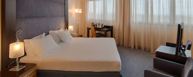 Nh Hotel 4*