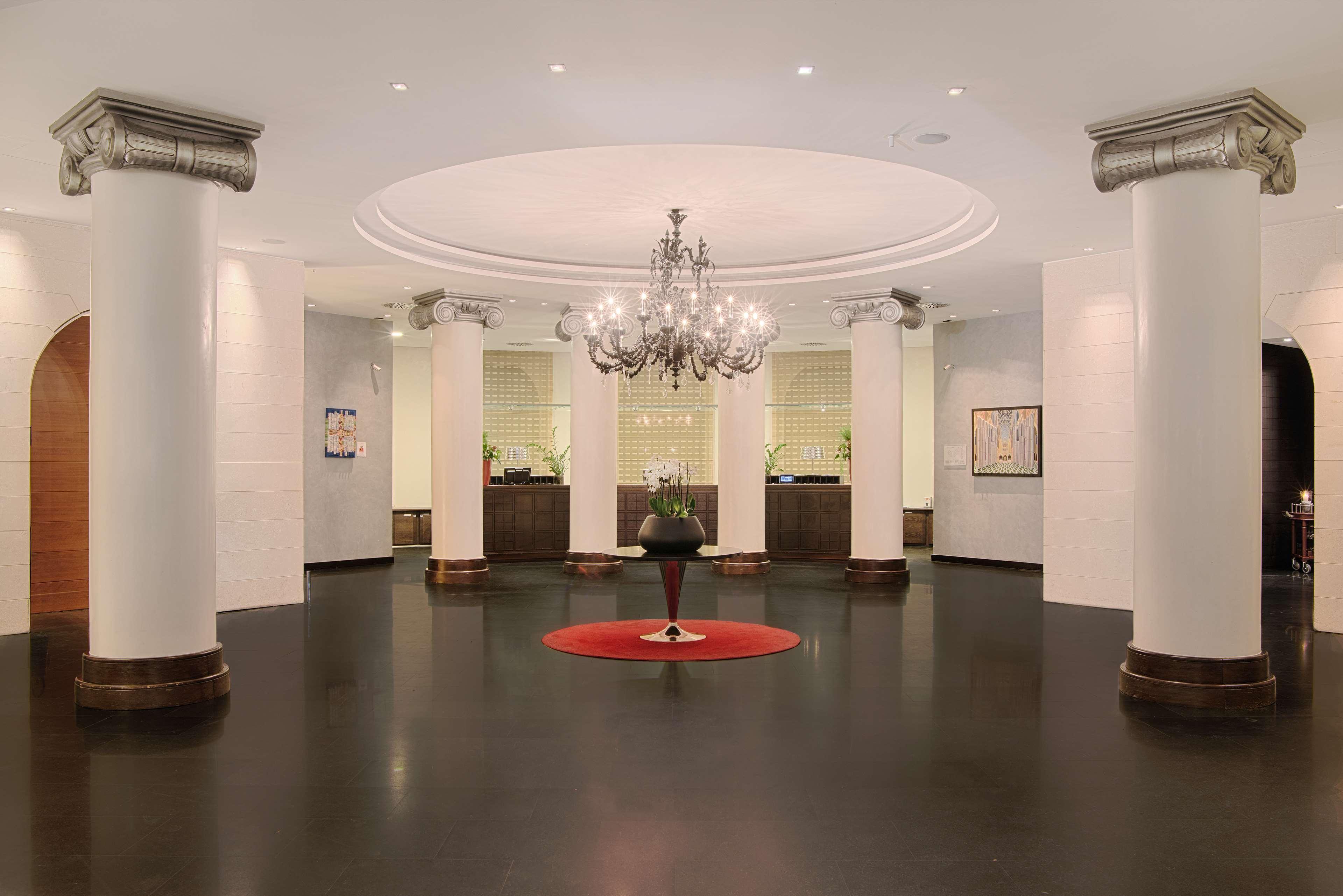 Nh Hotel 4*