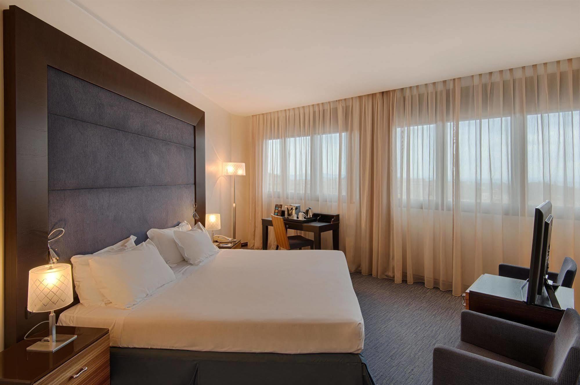 Hotel Nh Siena